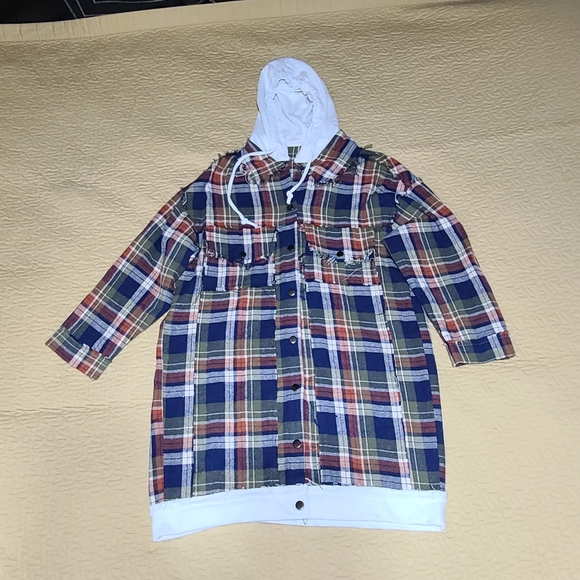 Shop Stevie deconstructed flannel oversized hooded shacket jacket size L - Picture 3 of 12